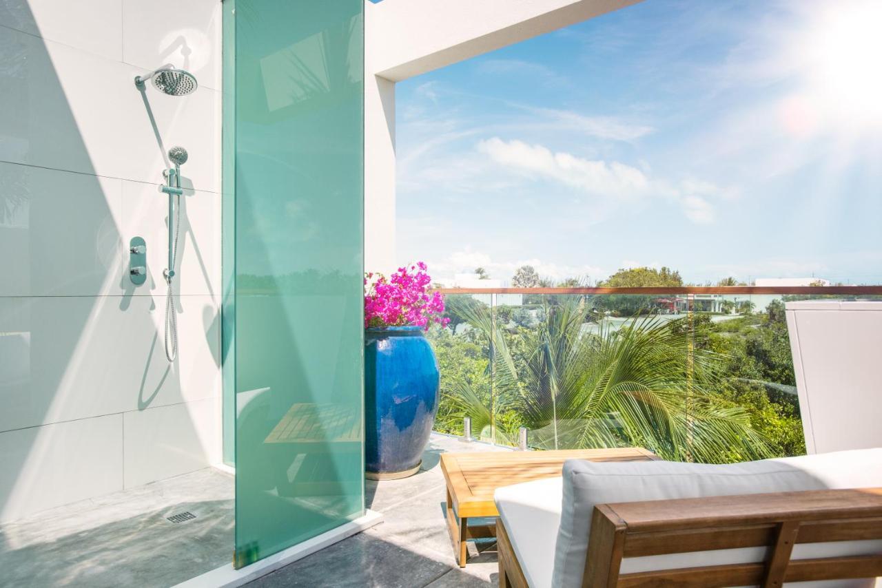 The Oasis At Grace Bay Hotel Bagian luar foto